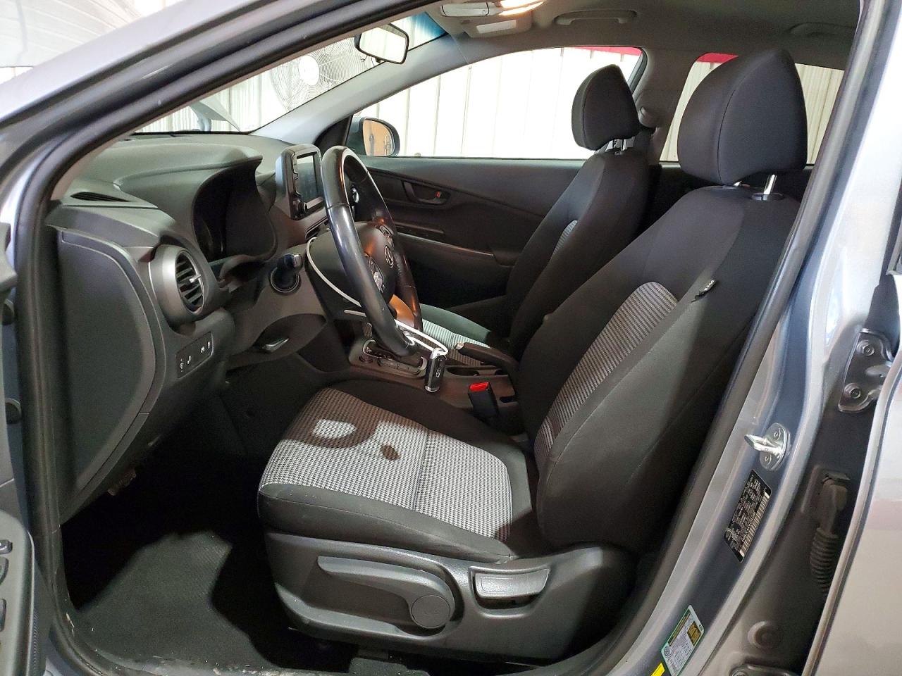 2020 HYUNDAI KONA SEL photo 13