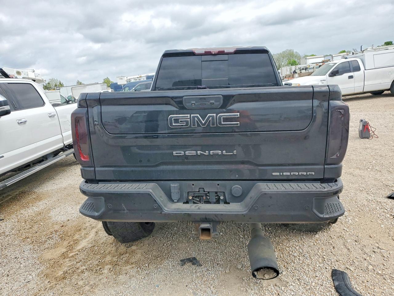 2020 GMC SIERRA K2500 DENALI photo 11