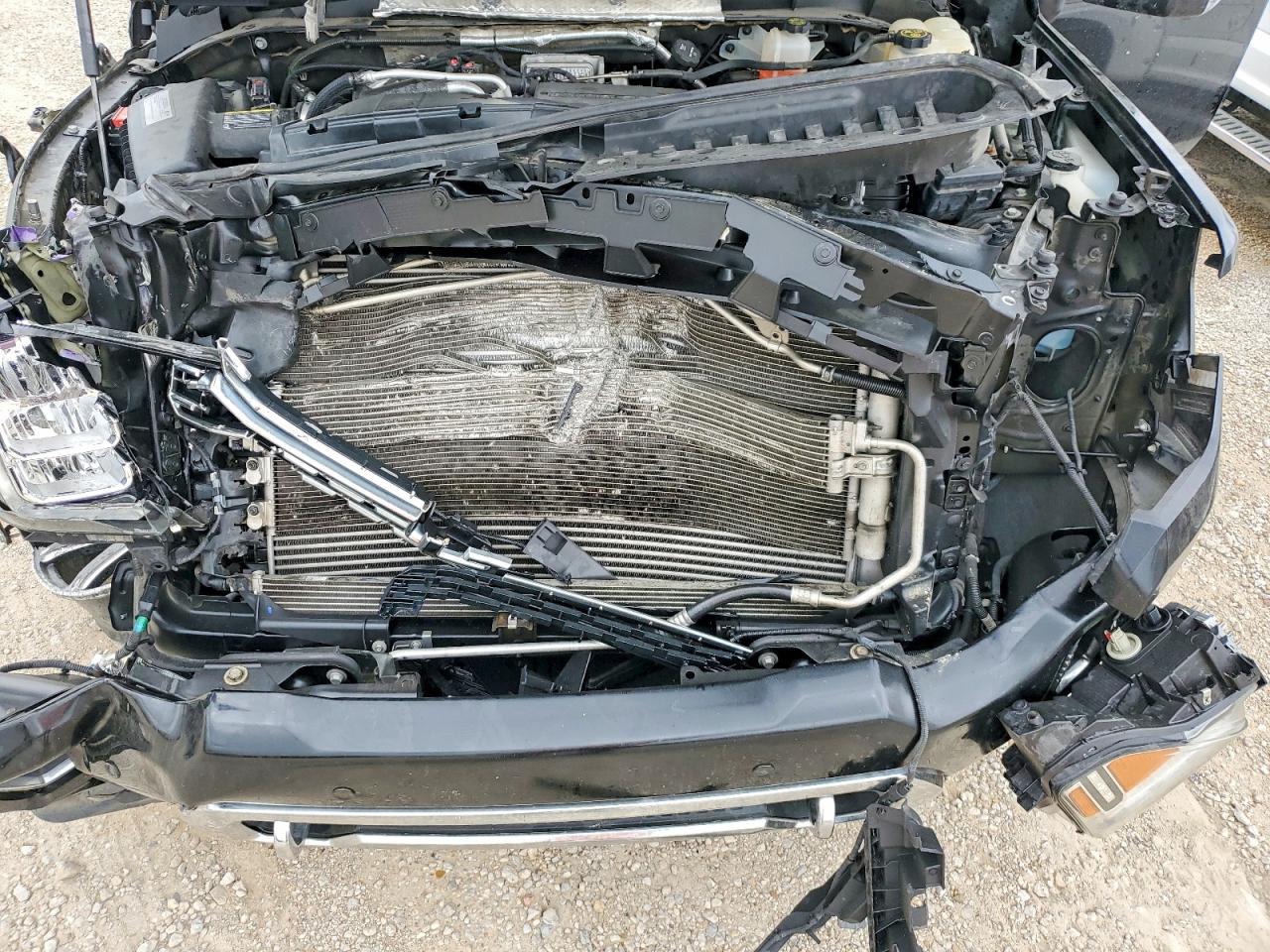 2020 GMC SIERRA K2500 DENALI photo 21