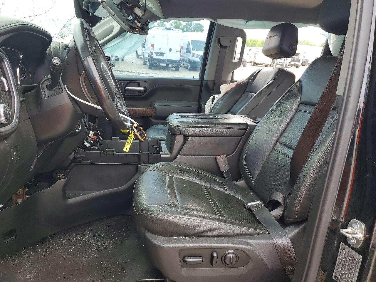 2020 GMC SIERRA K2500 DENALI photo 13