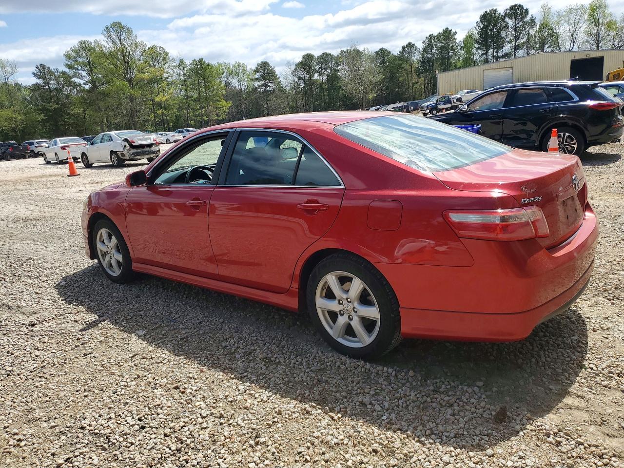 2009 TOYOTA CAMRY SE photo 4