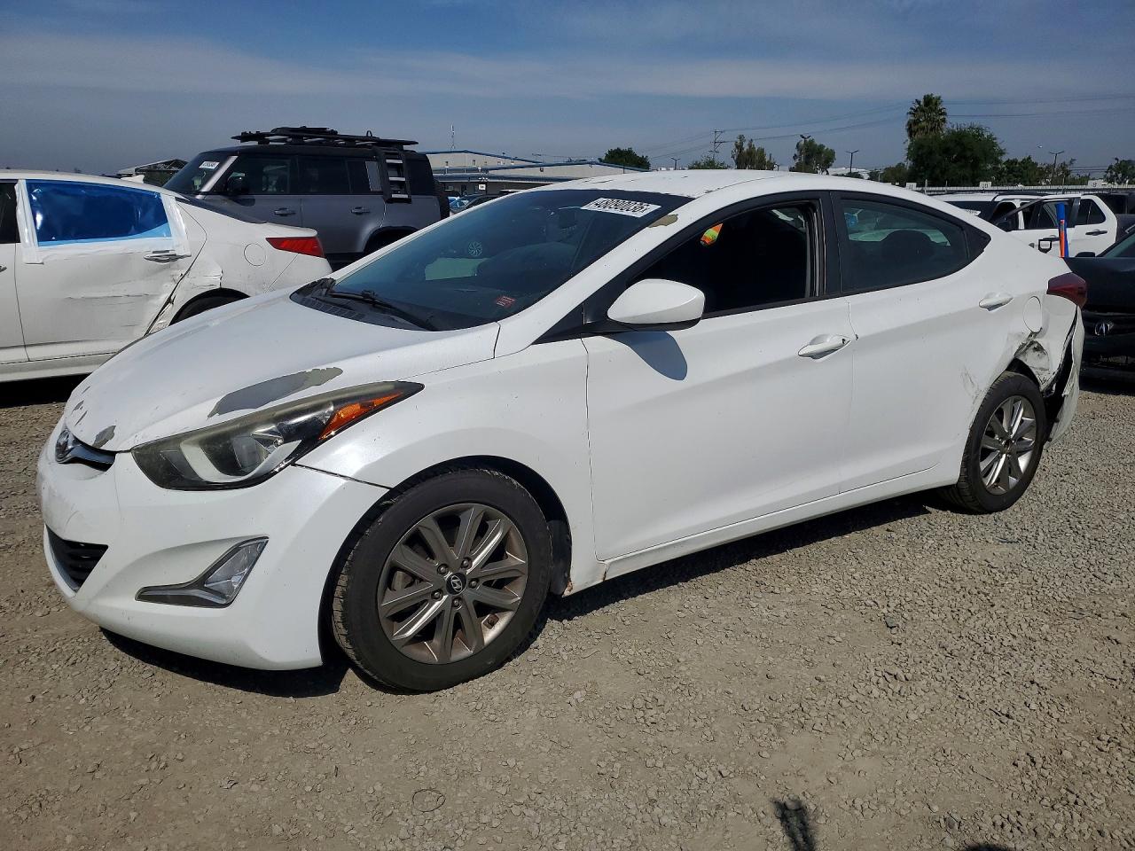 2016 HYUNDAI ELANTRA