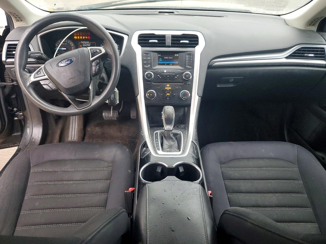 2015 FORD FUSION SE photo 22