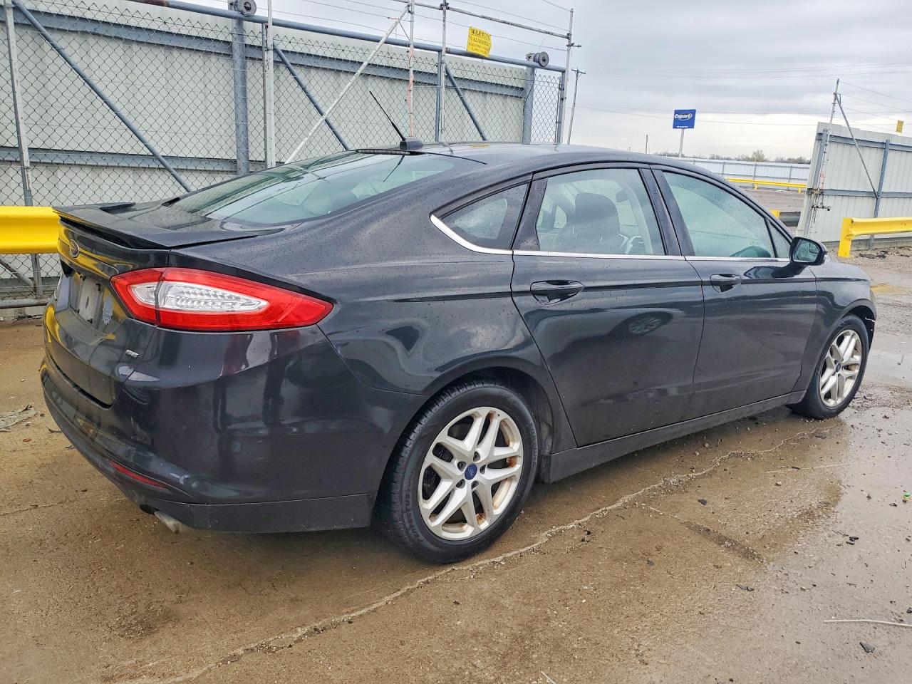 2015 FORD FUSION SE photo 7