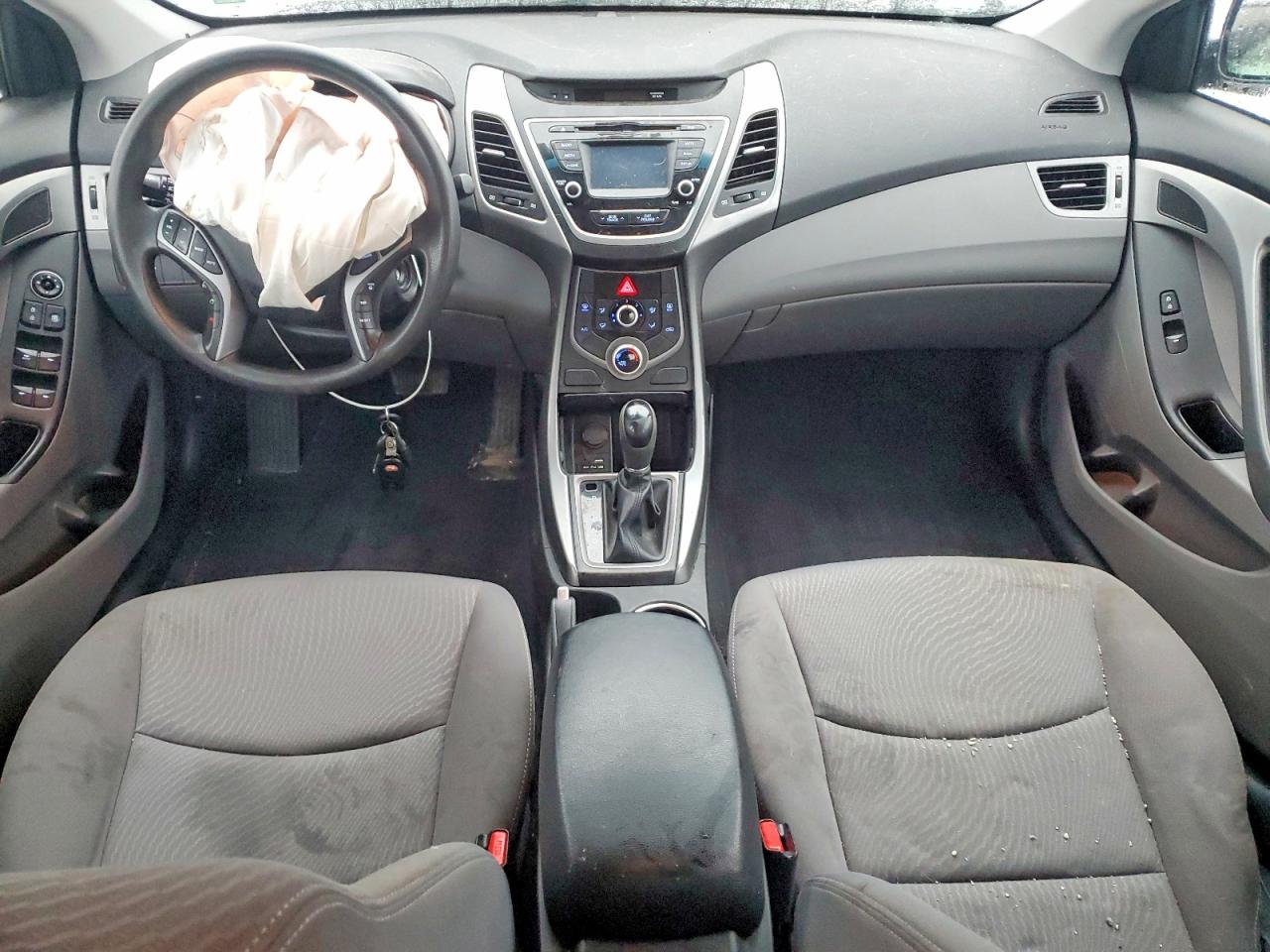 2015 HYUNDAI ELANTRA SE photo 15