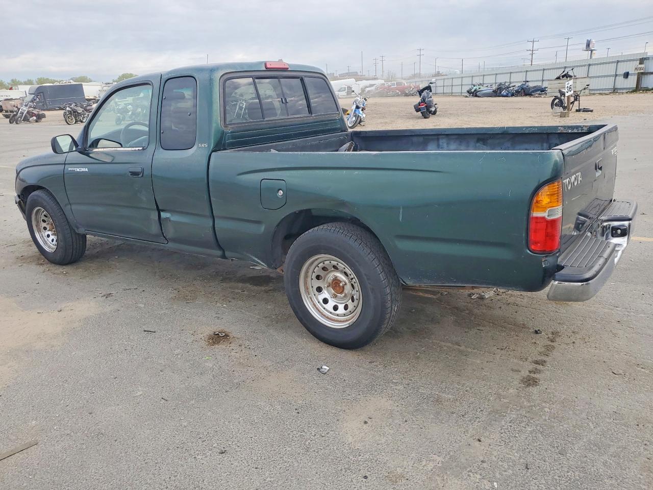 1999 TOYOTA TACOMA BASE photo 3
