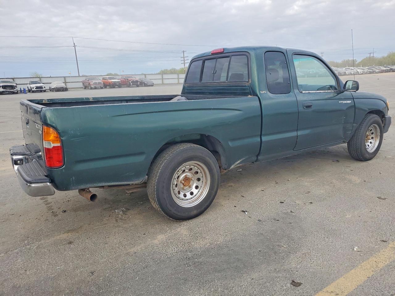 1999 TOYOTA TACOMA BASE photo 5