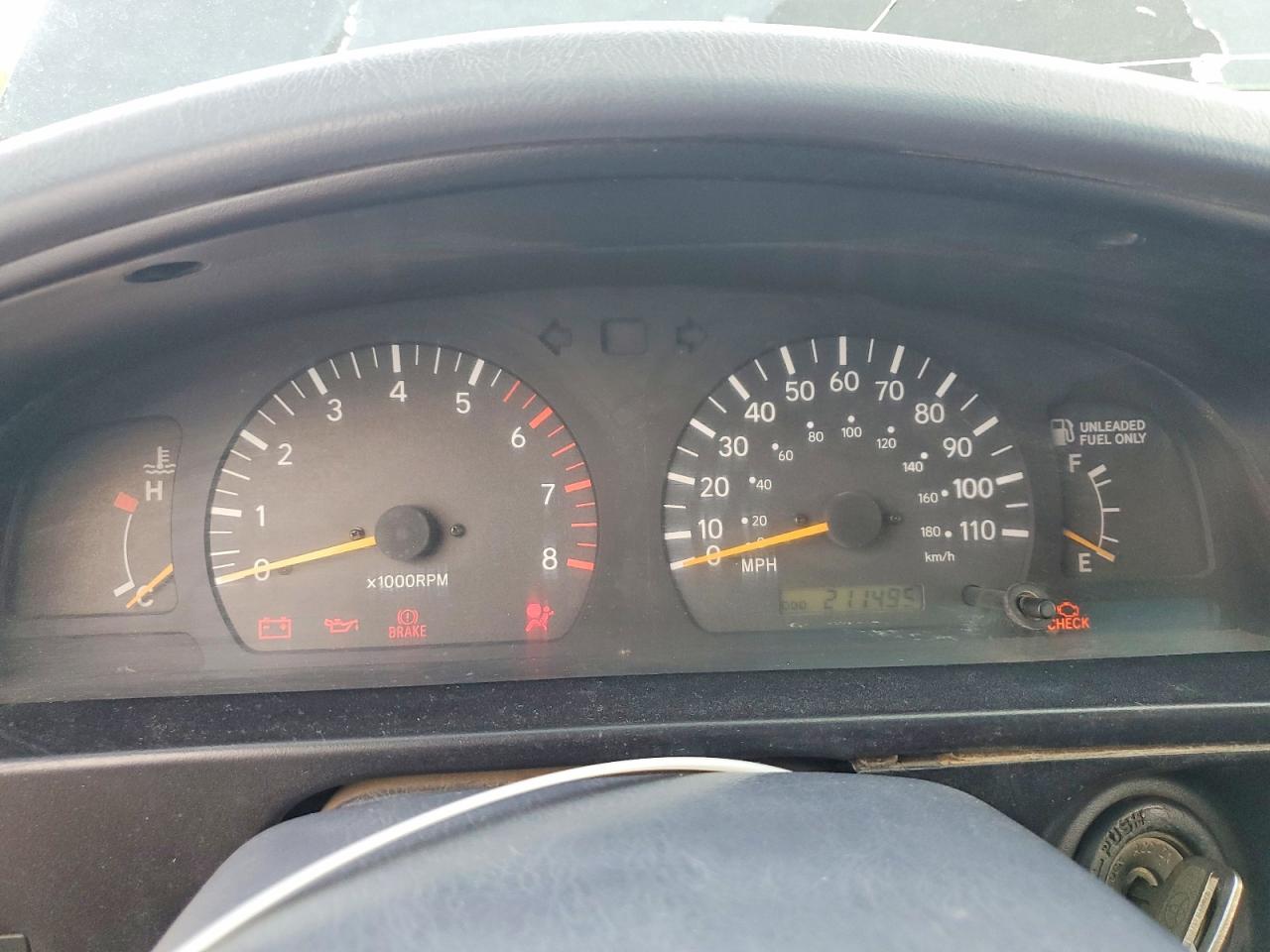 1999 TOYOTA TACOMA BASE photo 17