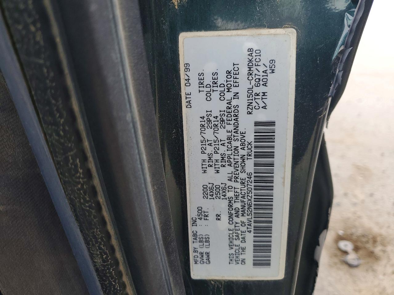 1999 TOYOTA TACOMA BASE photo 23