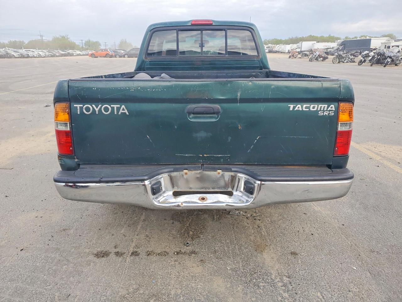 1999 TOYOTA TACOMA BASE photo 11