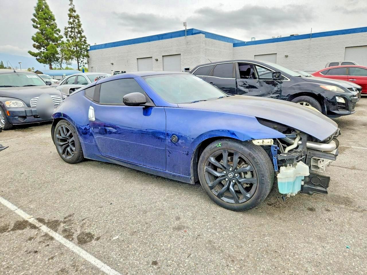 2017 NISSAN 370Z BASE photo 10