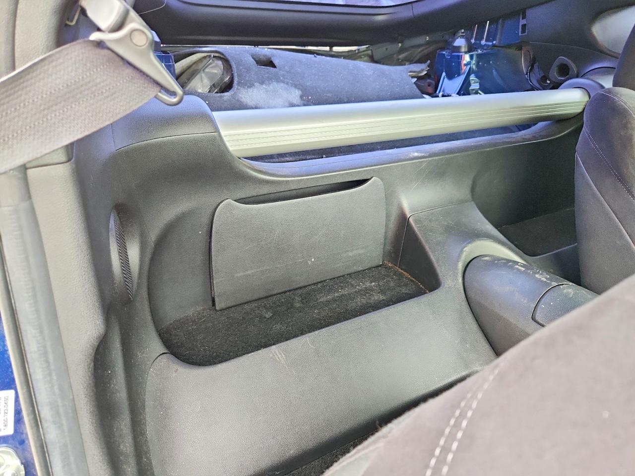 2017 NISSAN 370Z BASE photo 28