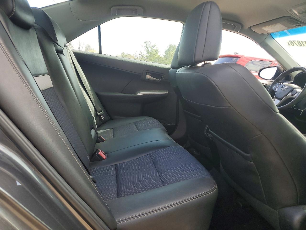2012 TOYOTA CAMRY SE photo 28