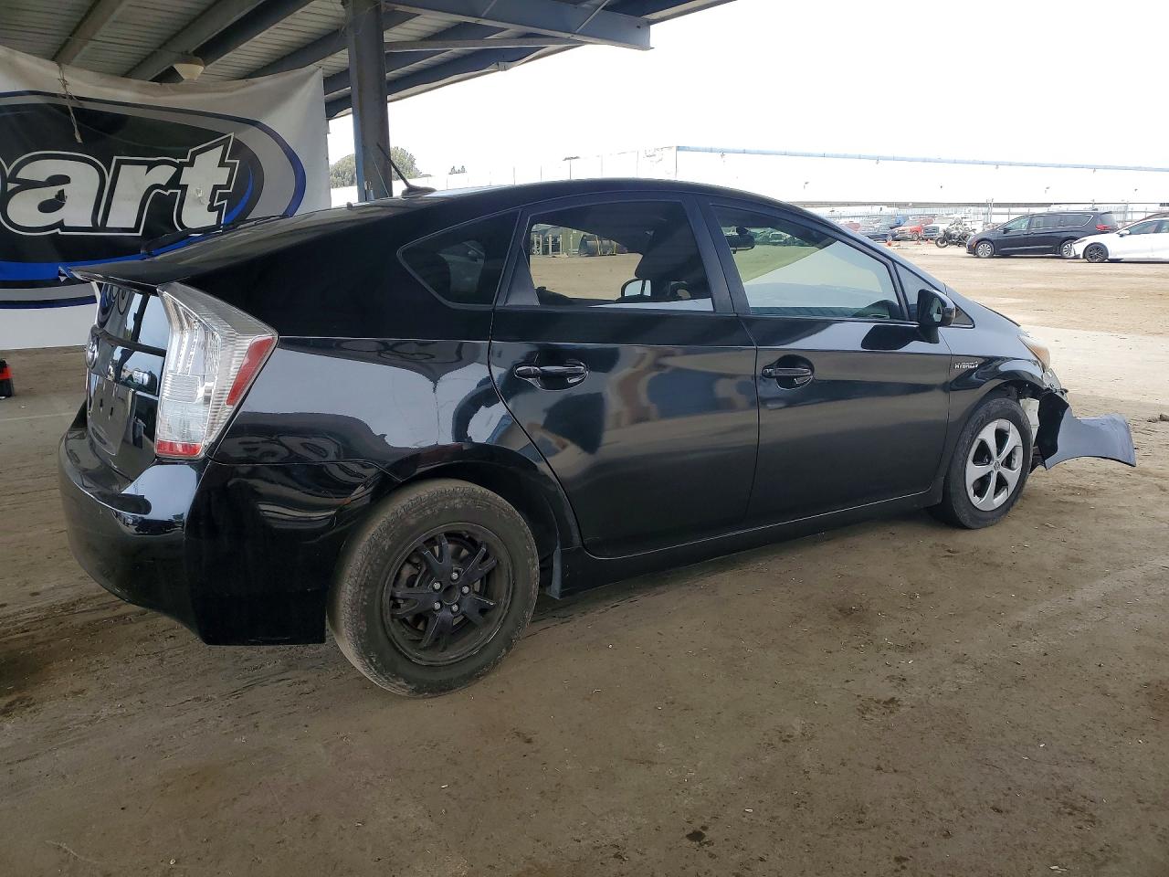 2014 TOYOTA PRIUS FOUR photo 5