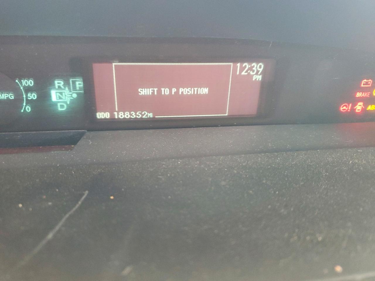 2014 TOYOTA PRIUS FOUR photo 17