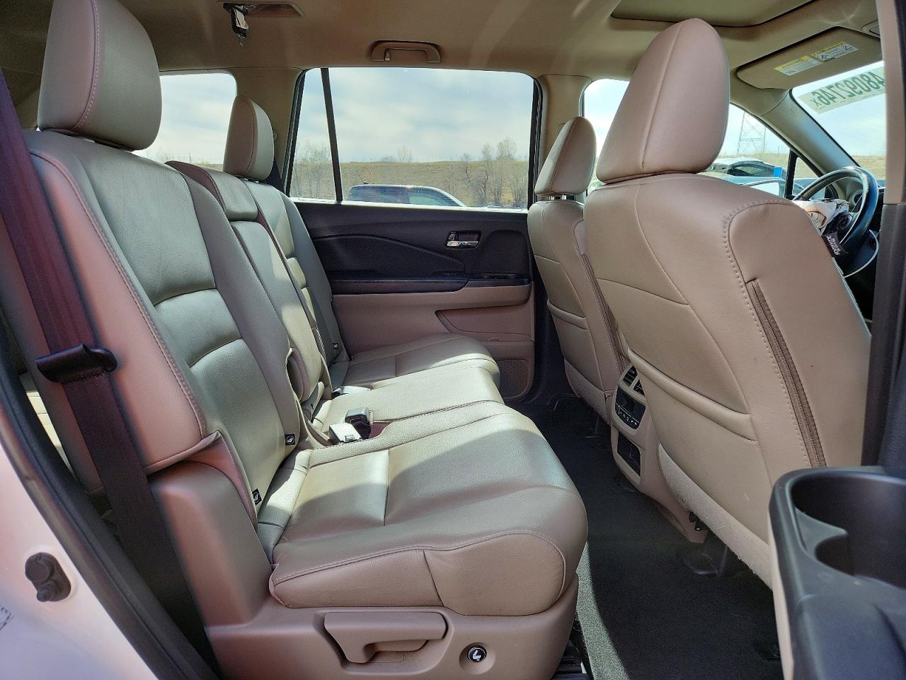 2016 HONDA PILOT EXL photo 31
