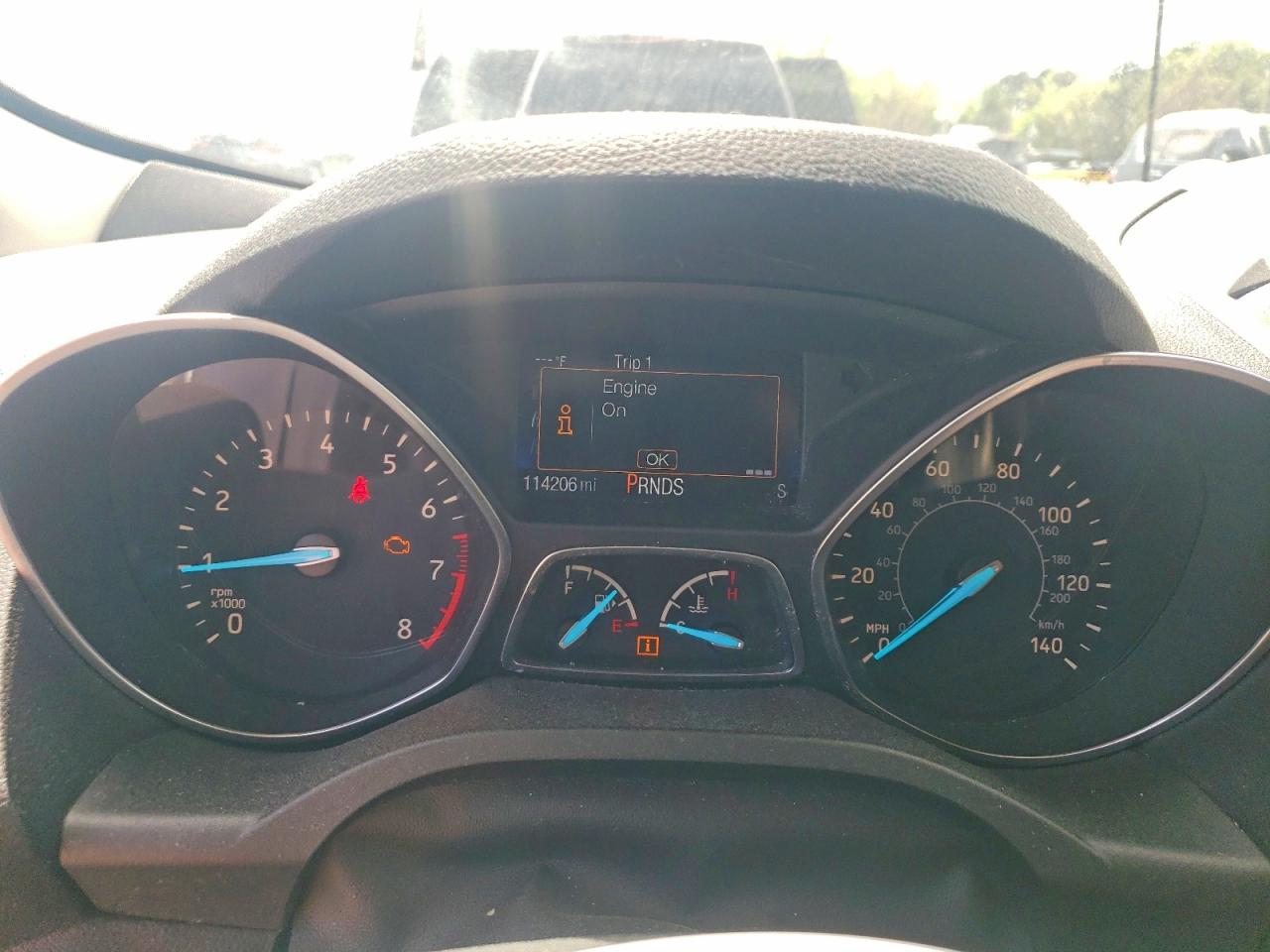 2017 FORD ESCAPE SE photo 25