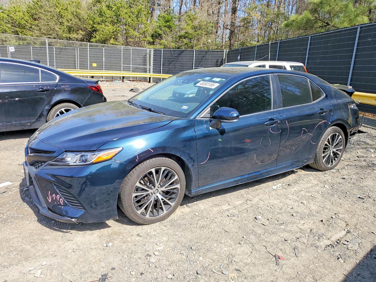 2019 TOYOTA CAMRY
