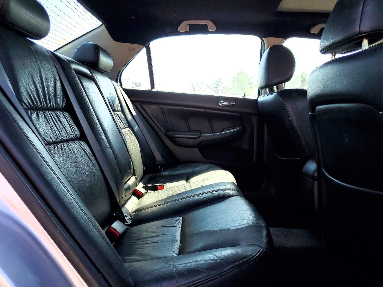 2004 HONDA ACCORD EX photo 19