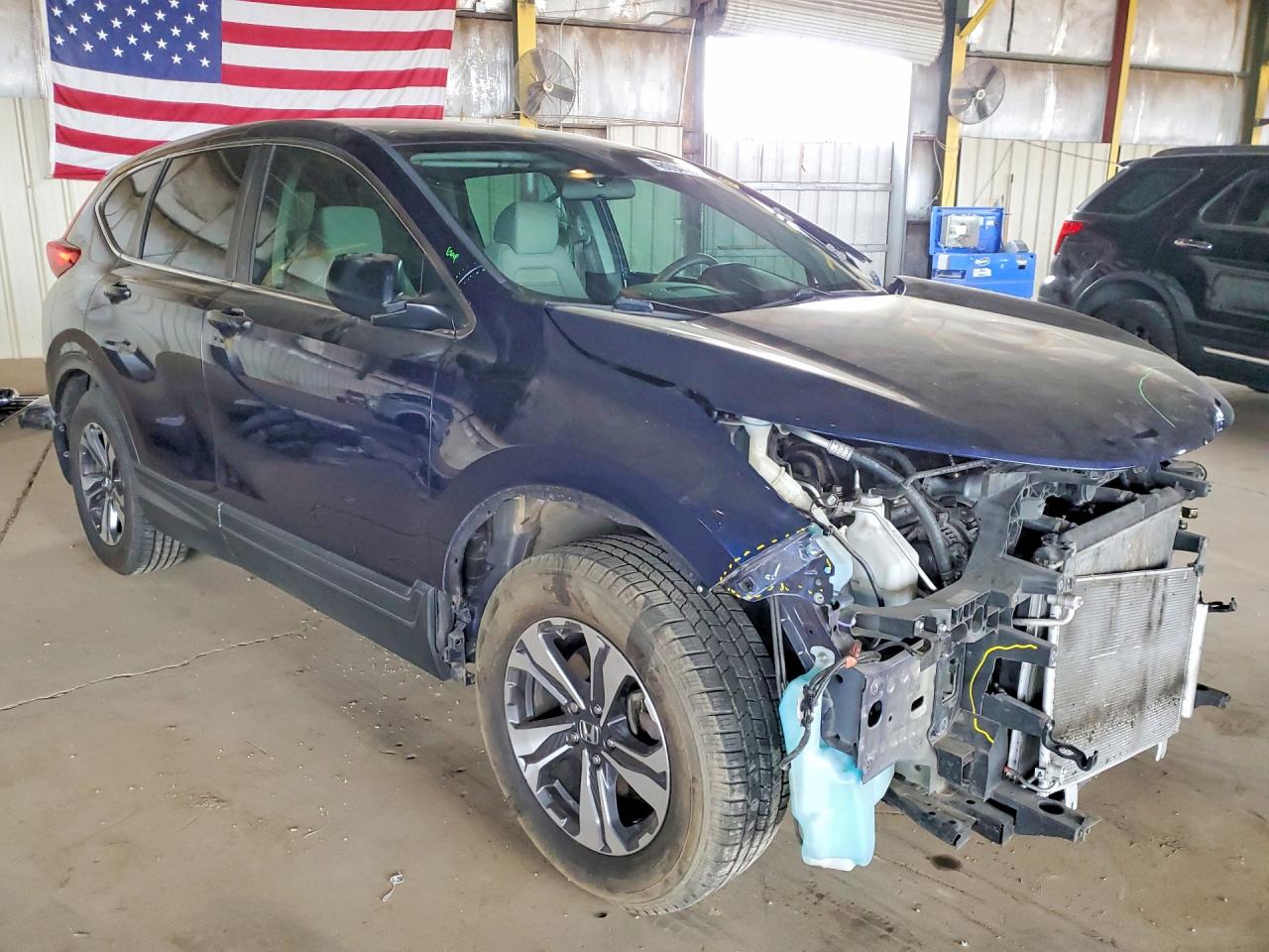 2017 HONDA CR-V LX photo 4