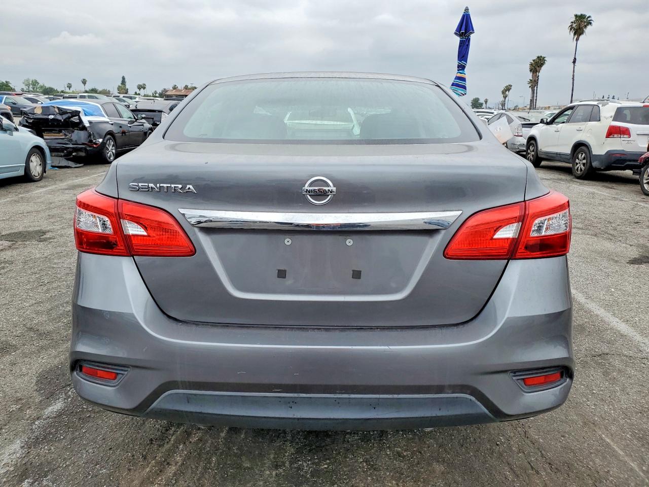 2017 NISSAN SENTRA S photo 11