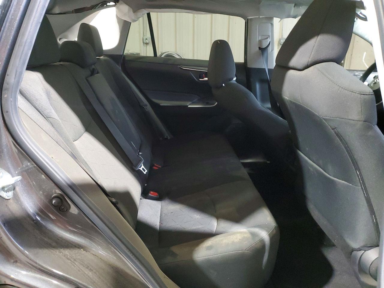 2024 TOYOTA RAV4 XLE photo 11