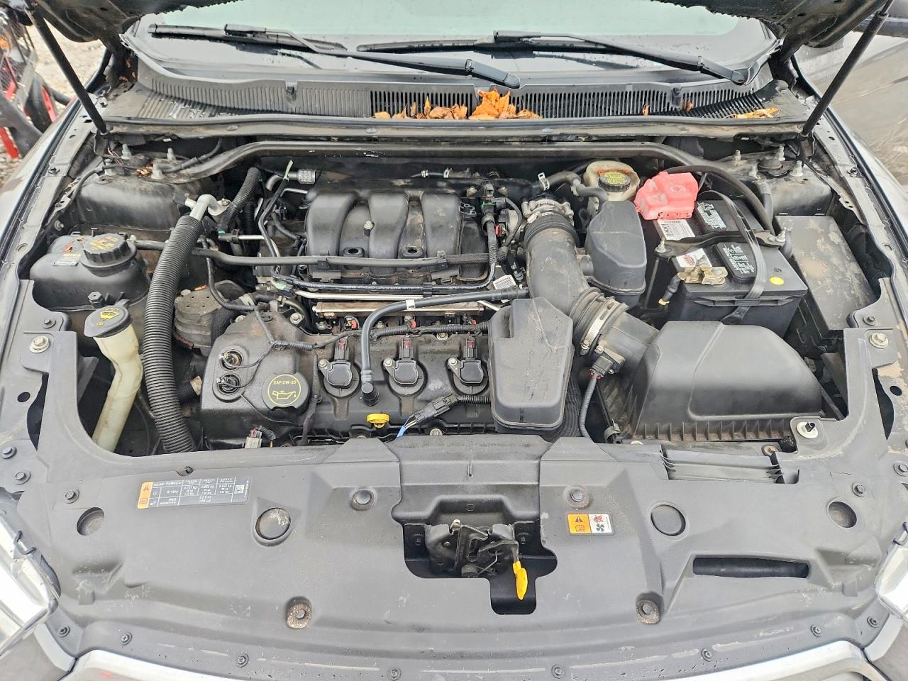 2015 FORD TAURUS SEL photo 11