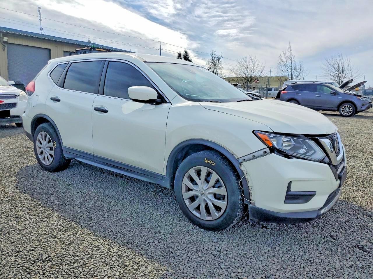 2020 NISSAN ROGUE S photo 7