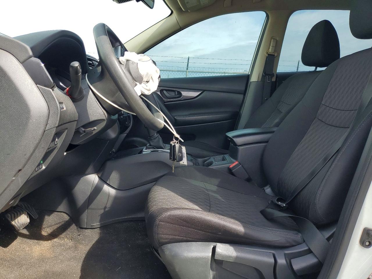 2020 NISSAN ROGUE S photo 13