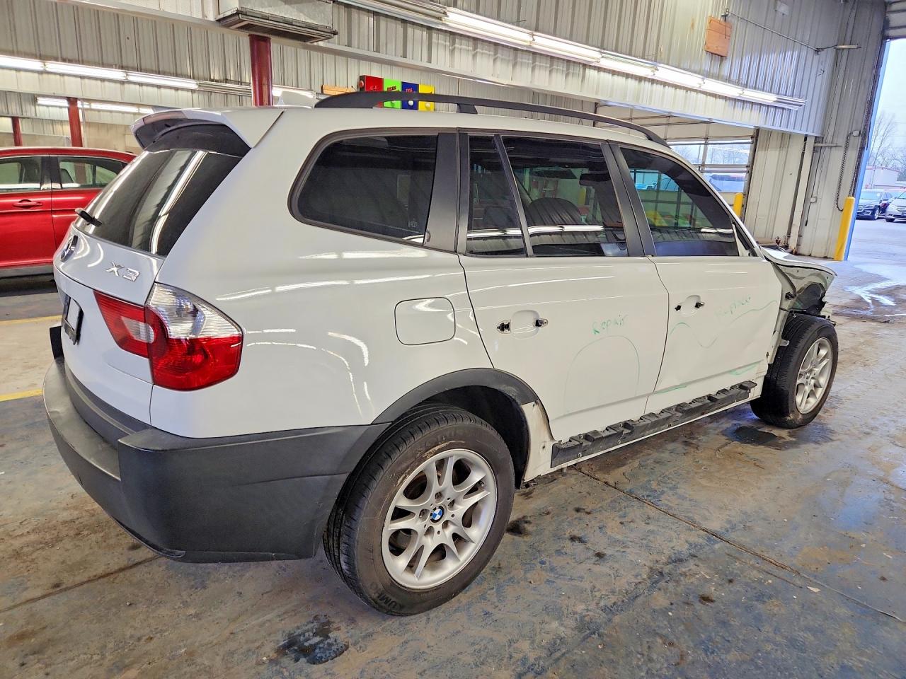 2004 BMW X3 2.5I photo 3