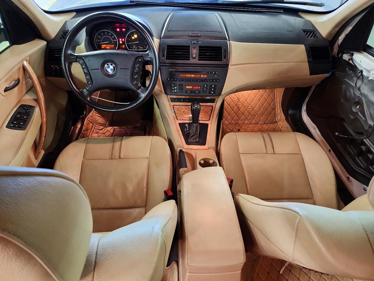 2004 BMW X3 2.5I photo 8