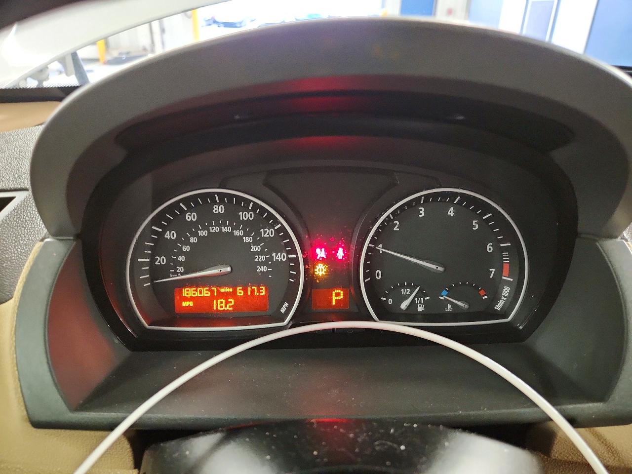 2004 BMW X3 2.5I photo 9