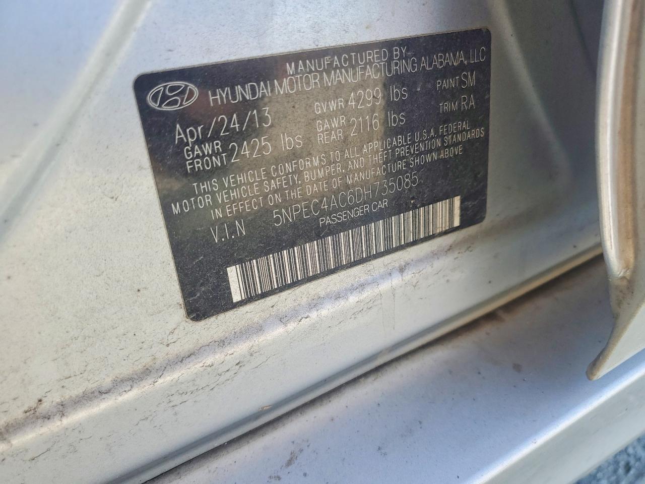 2013 HYUNDAI SONATA SE photo 25