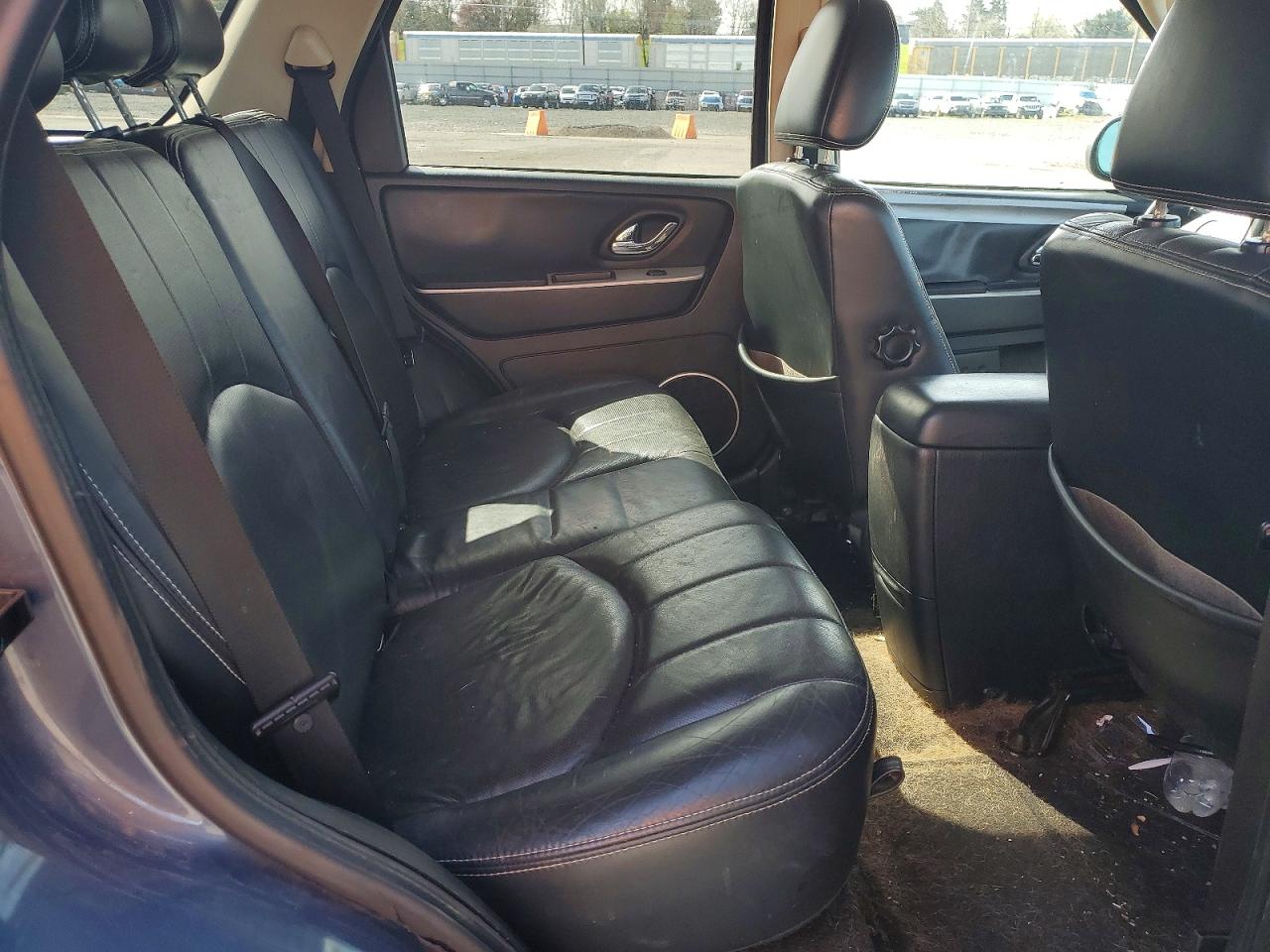 2005 MERCURY MARINER photo 19