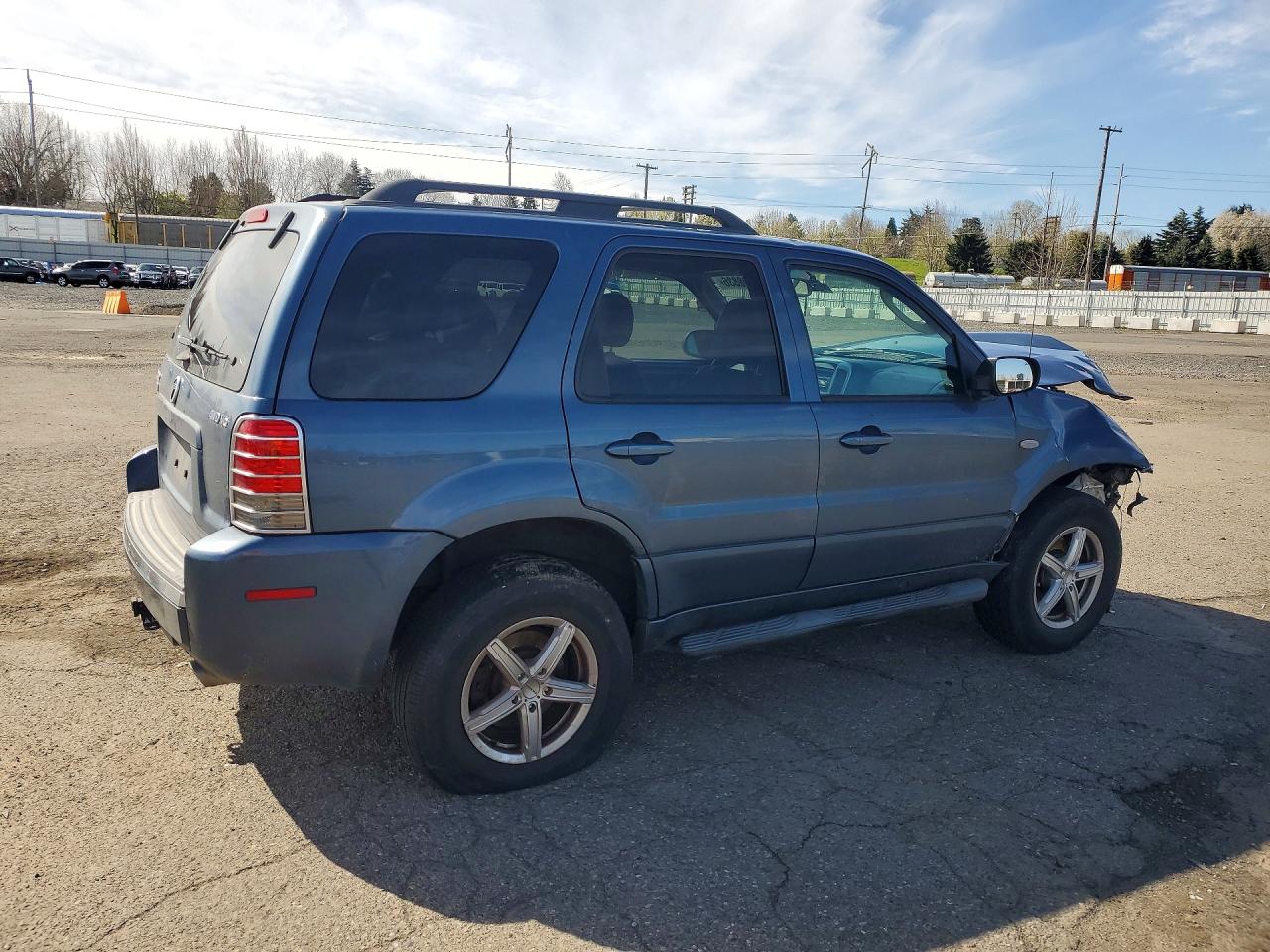 2005 MERCURY MARINER photo 5