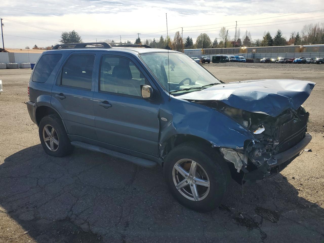 2005 MERCURY MARINER photo 7