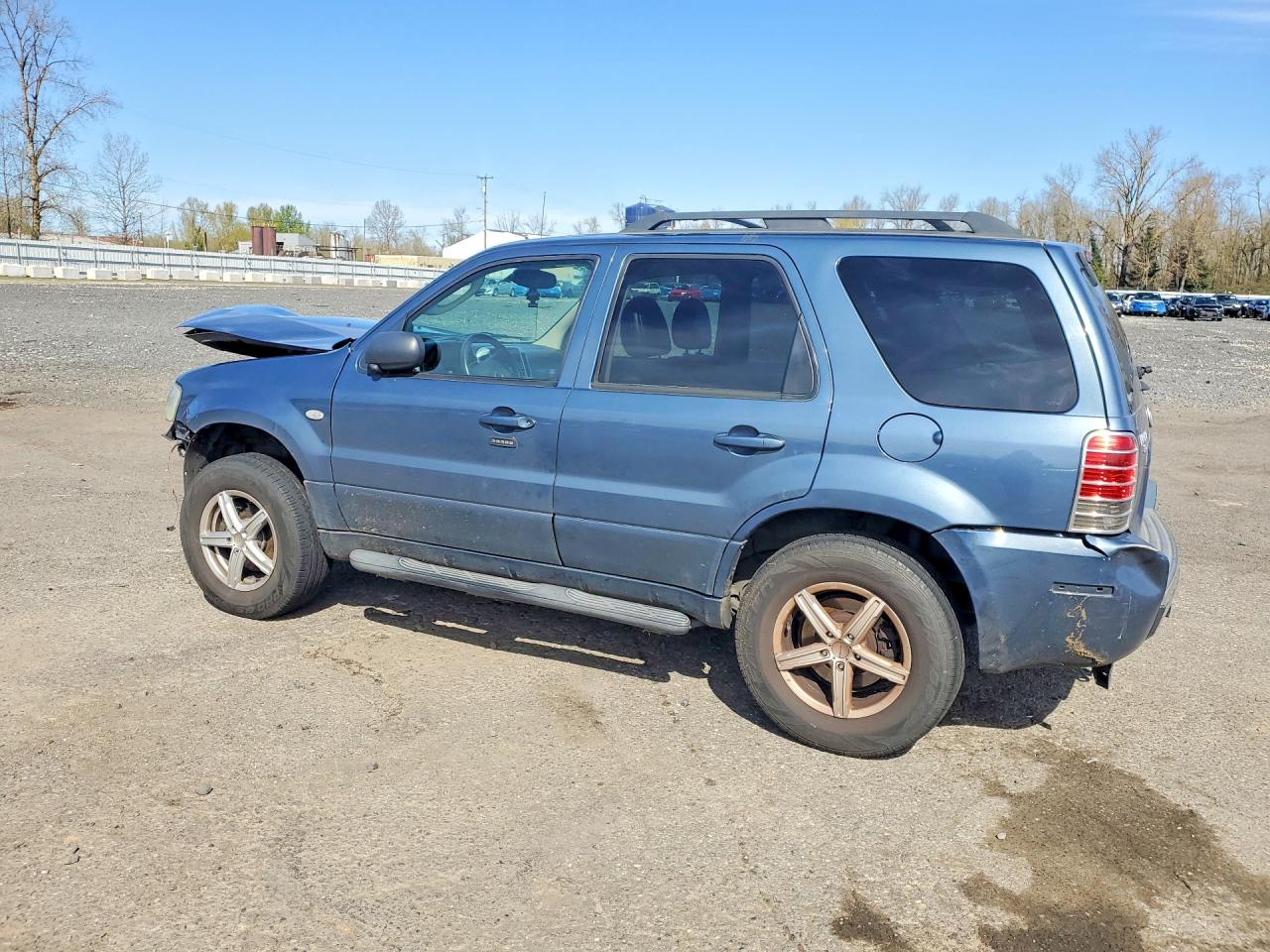 2005 MERCURY MARINER photo 3
