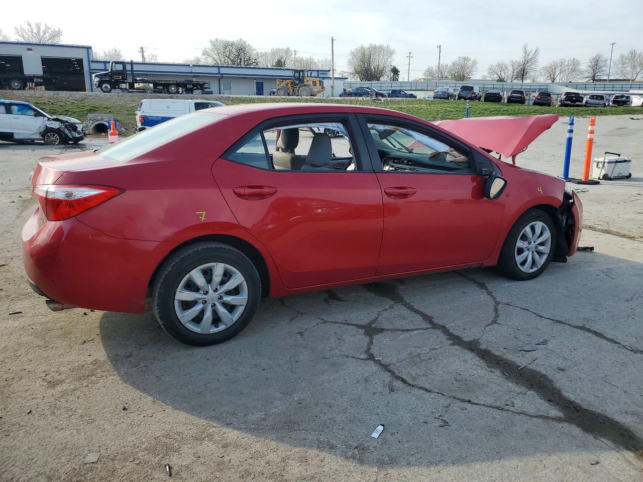 2014 TOYOTA COROLLA LE photo 7