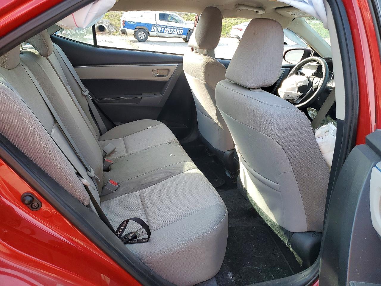 2014 TOYOTA COROLLA LE photo 28