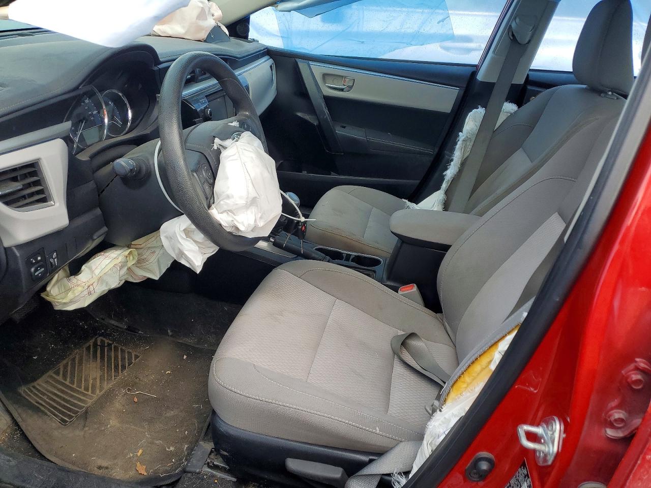 2014 TOYOTA COROLLA LE photo 19