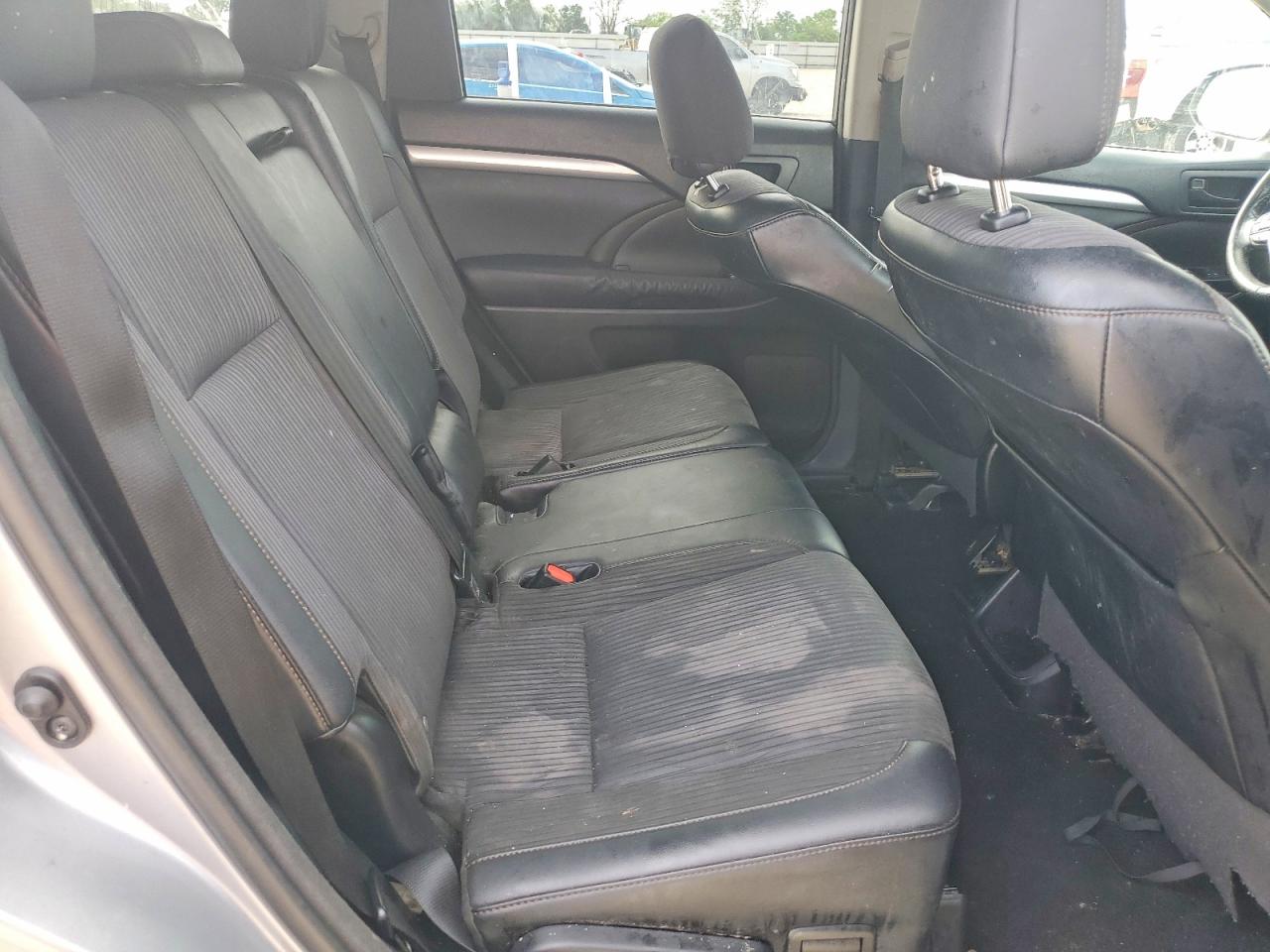 2014 TOYOTA HIGHLANDER LE PLUS photo 11