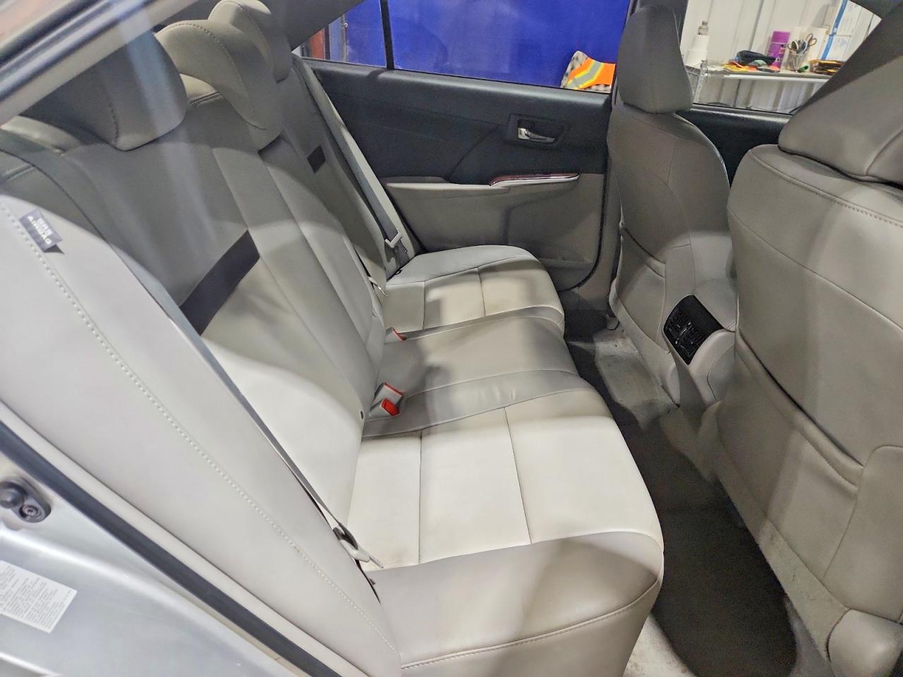 2014 TOYOTA CAMRY XLE V6 photo 19