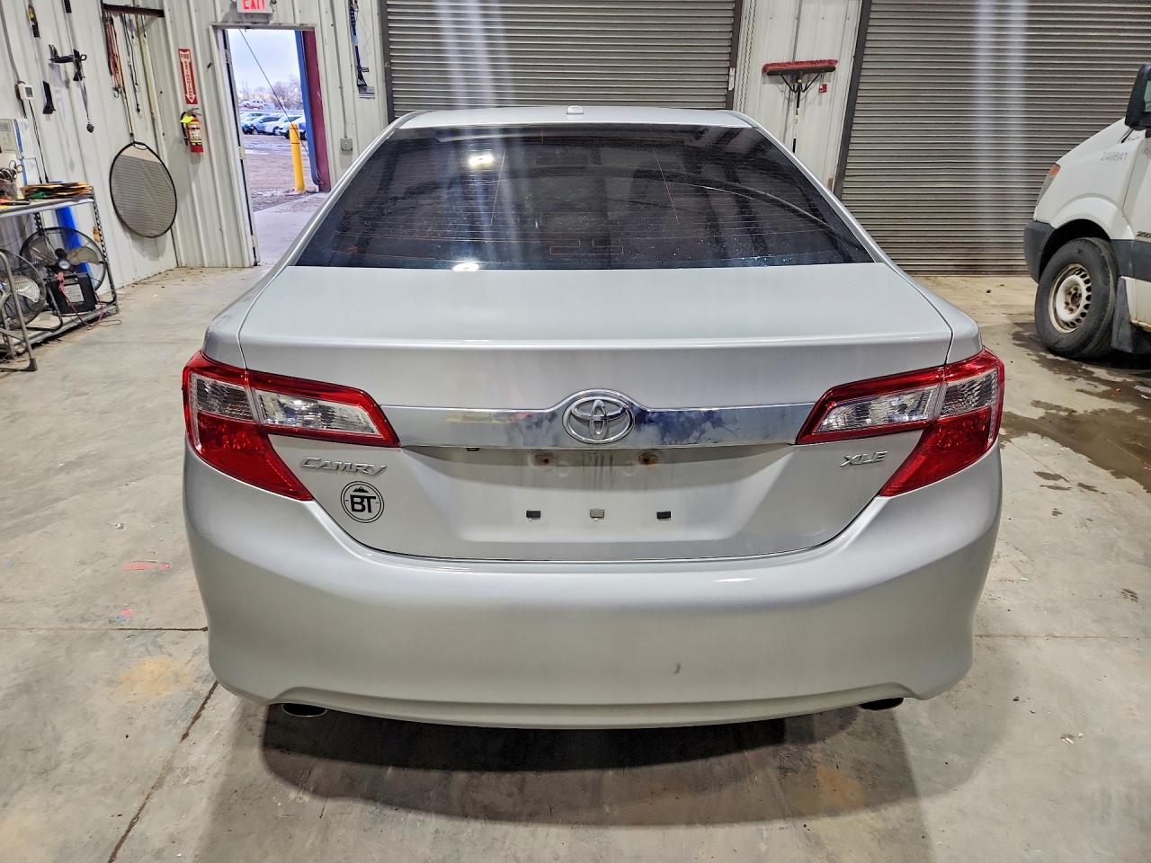 2014 TOYOTA CAMRY XLE V6 photo 11