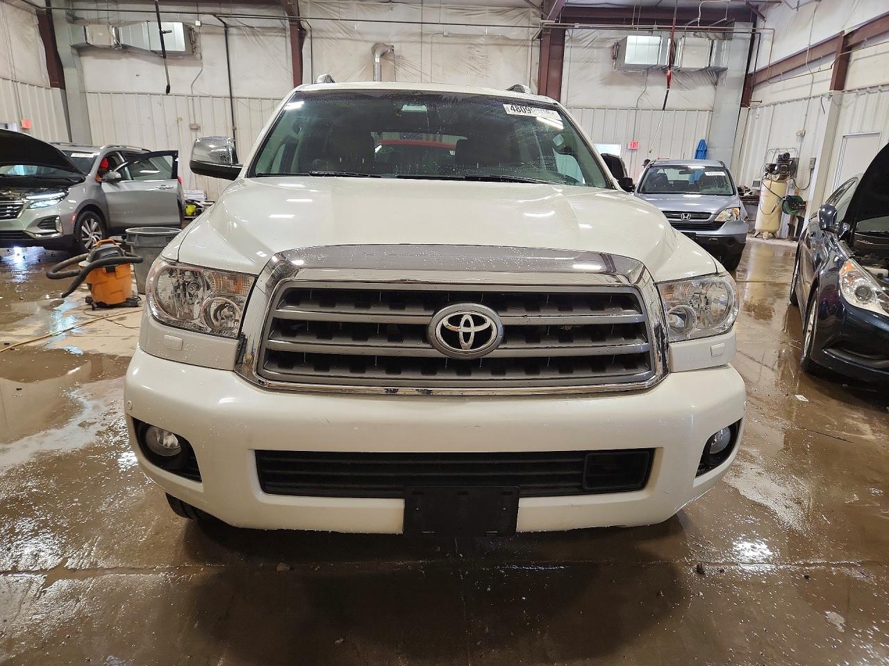 2012 TOYOTA SEQUOIA PLATINUM photo 5