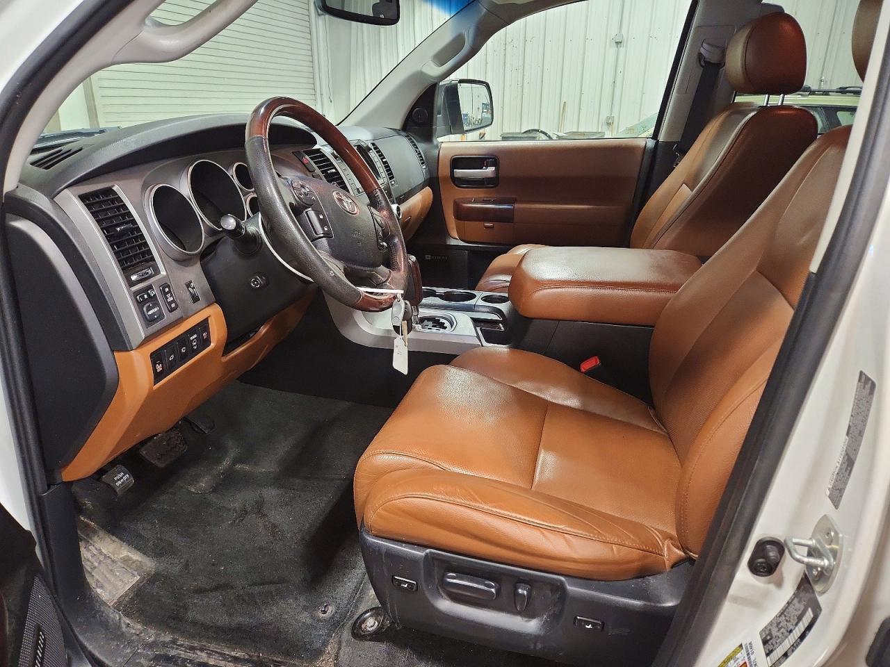 2012 TOYOTA SEQUOIA PLATINUM photo 7