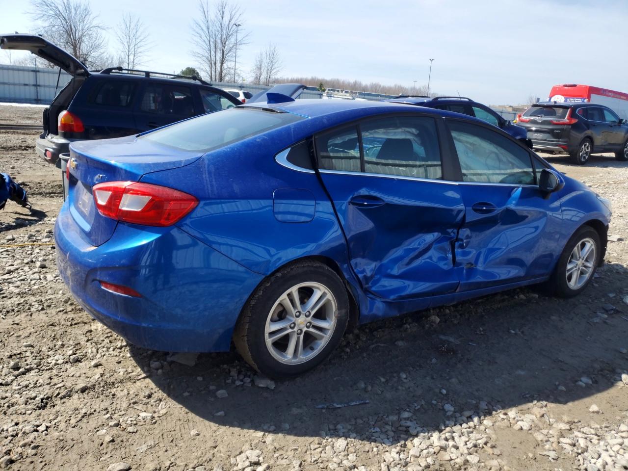 2017 CHEVROLET CRUZE LT photo 5