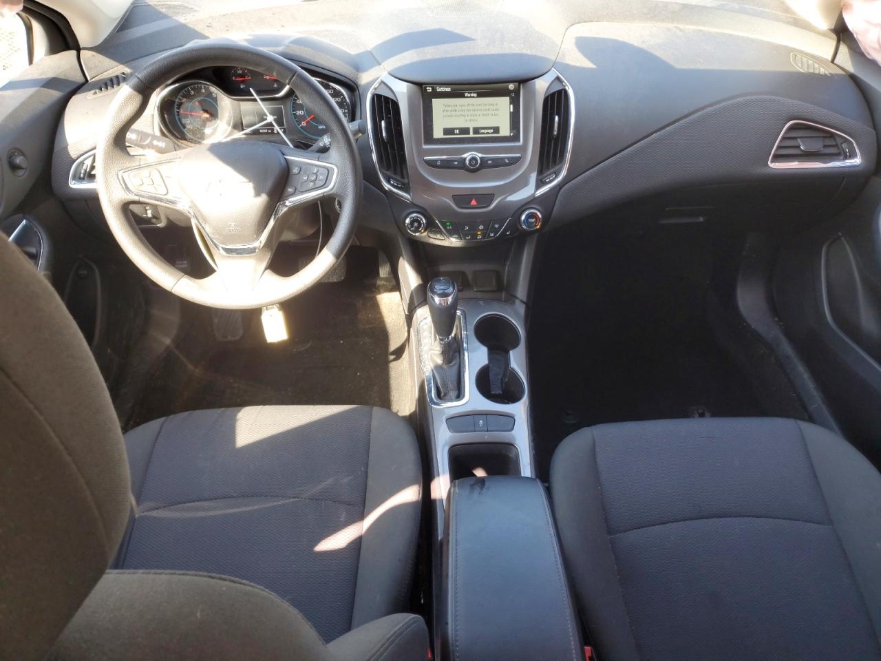2017 CHEVROLET CRUZE LT photo 15