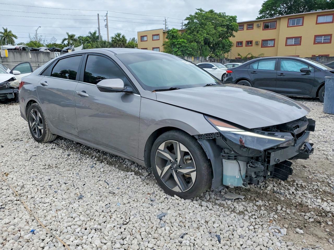 2023 HYUNDAI ELANTRA LIMITED photo 7