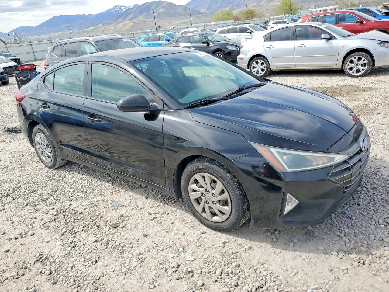 2019 HYUNDAI ELANTRA SE photo 7