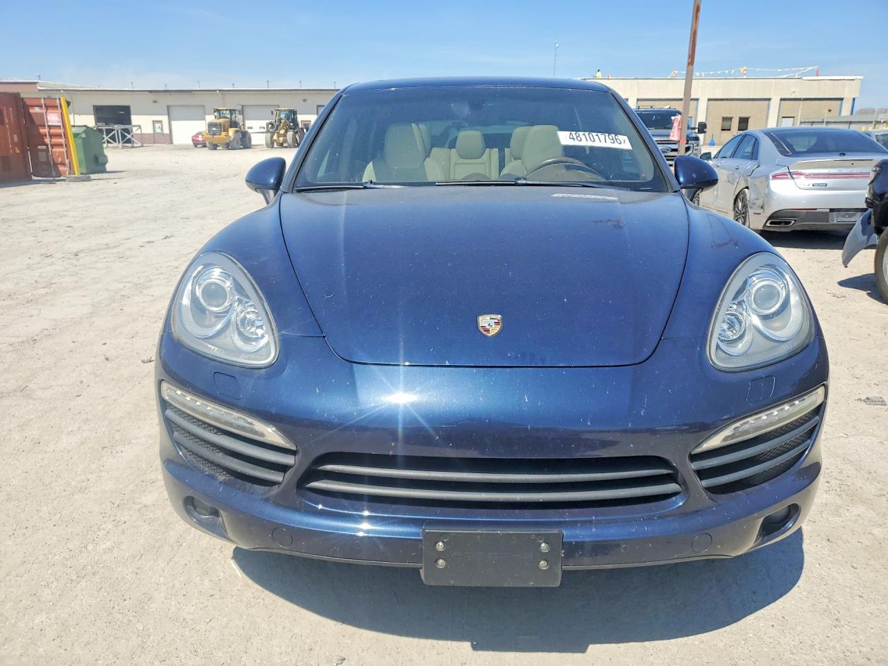 2013 PORSCHE CAYENNE S photo 9